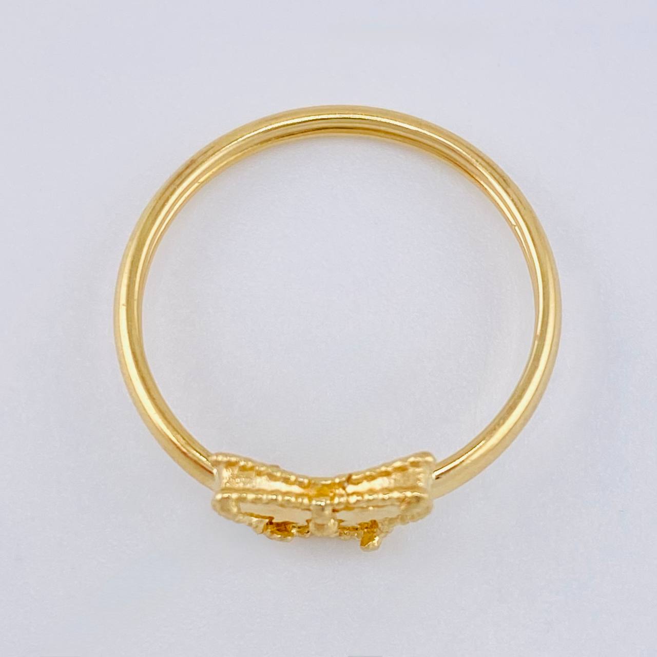Anillo Mariposa Diamantada 1.1 g / T8 Oro Amarillo 18K