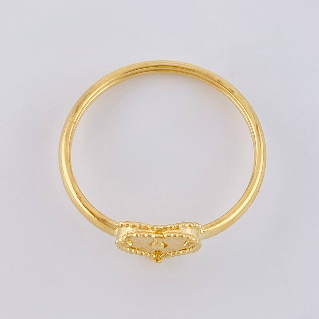 Anillo Corazón Diamantado 1.1 g / T6 1/2 Oro Amarillo 18K