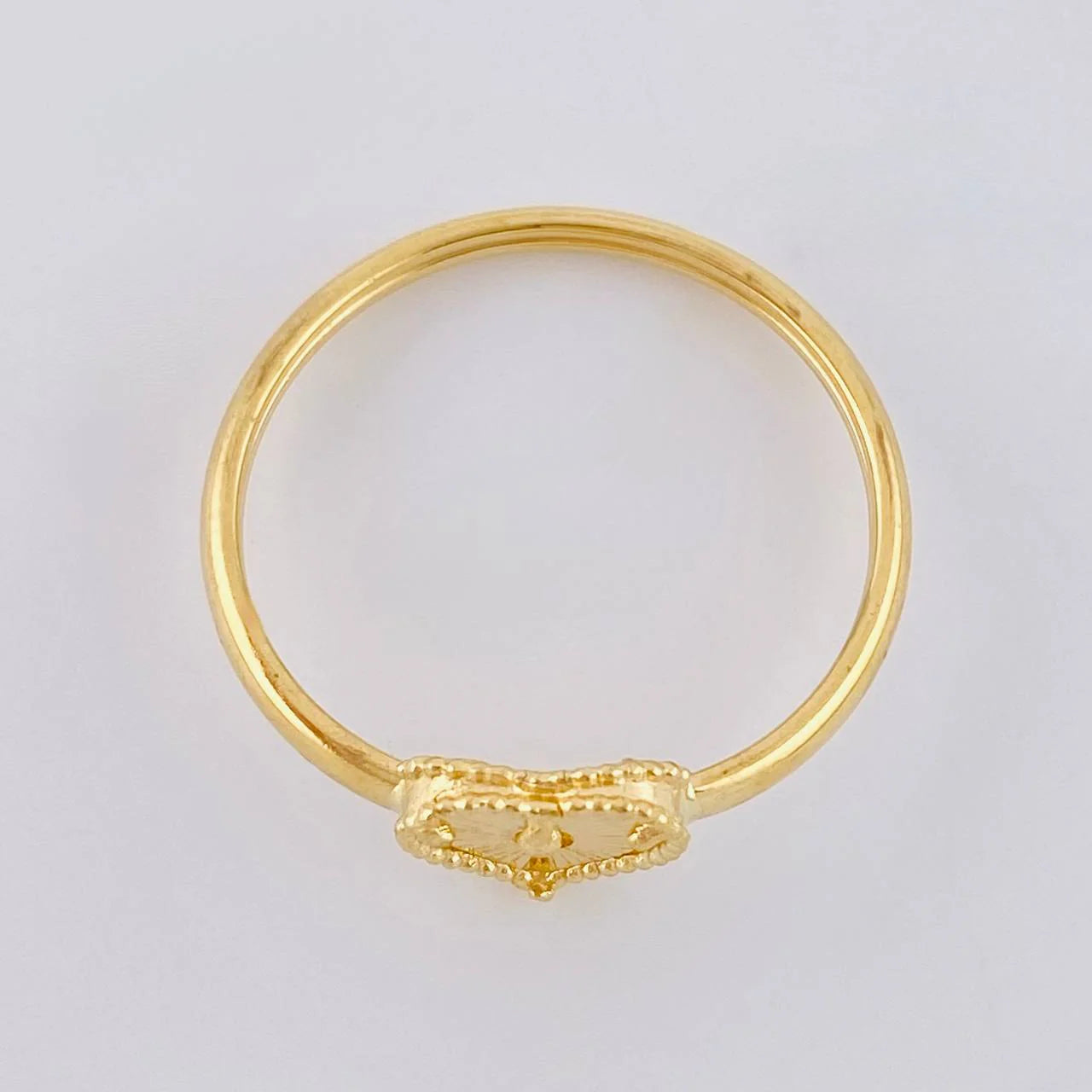 Anillo Corazón Diamantado 0.95 g / T6 3/4 Oro Amarillo 18K