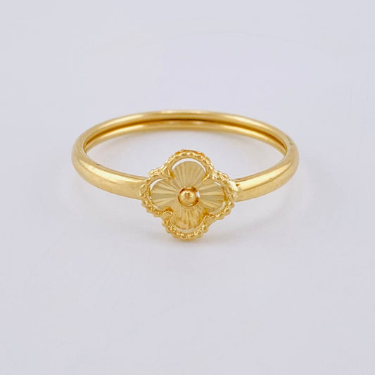 Anillo Trébol 0.95 g / T5 1/2 Oro Amarillo 18K