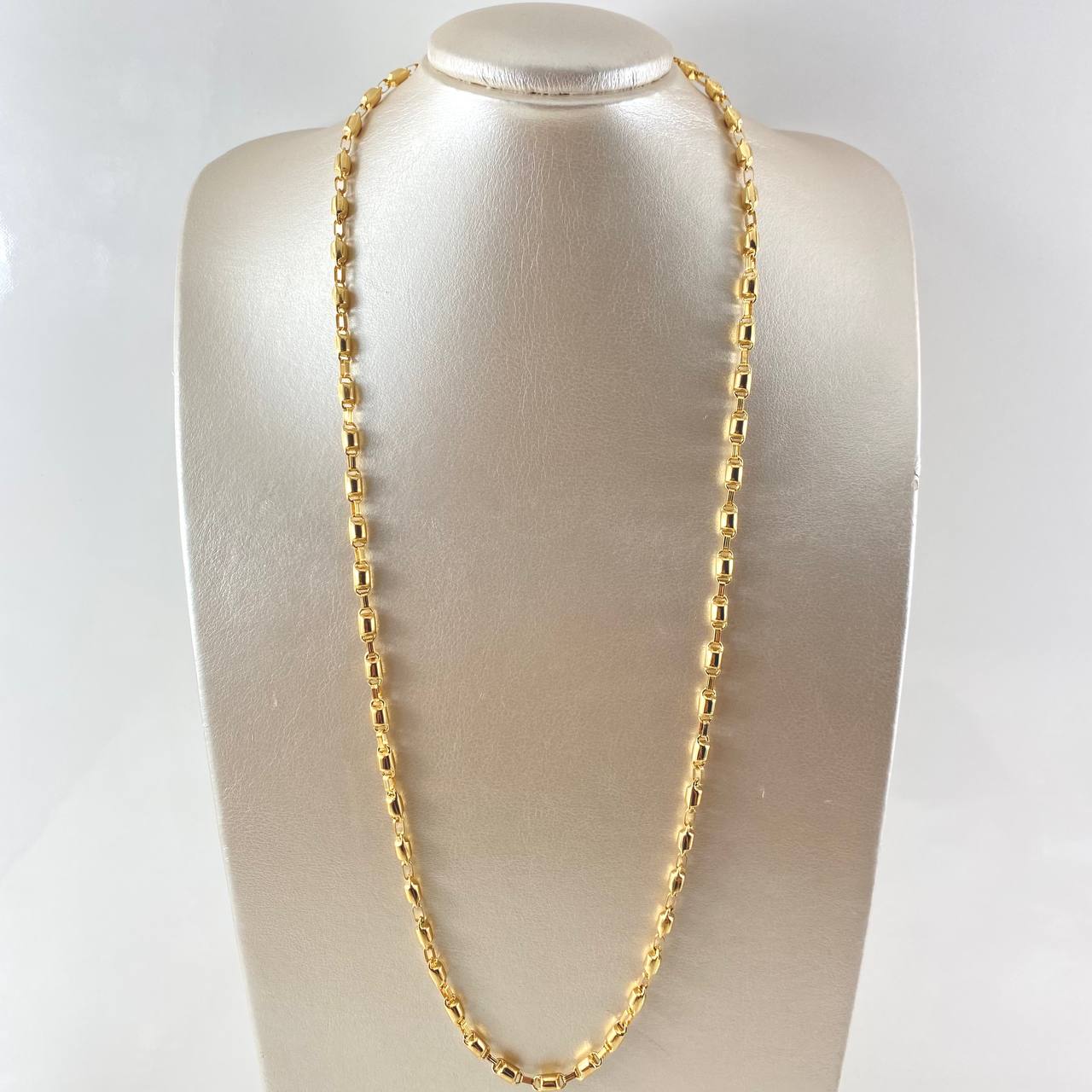 Cadena Rustica Barril 18.6gr / 72.5cm / 4.5mm Liso Oro Amarillo 18K