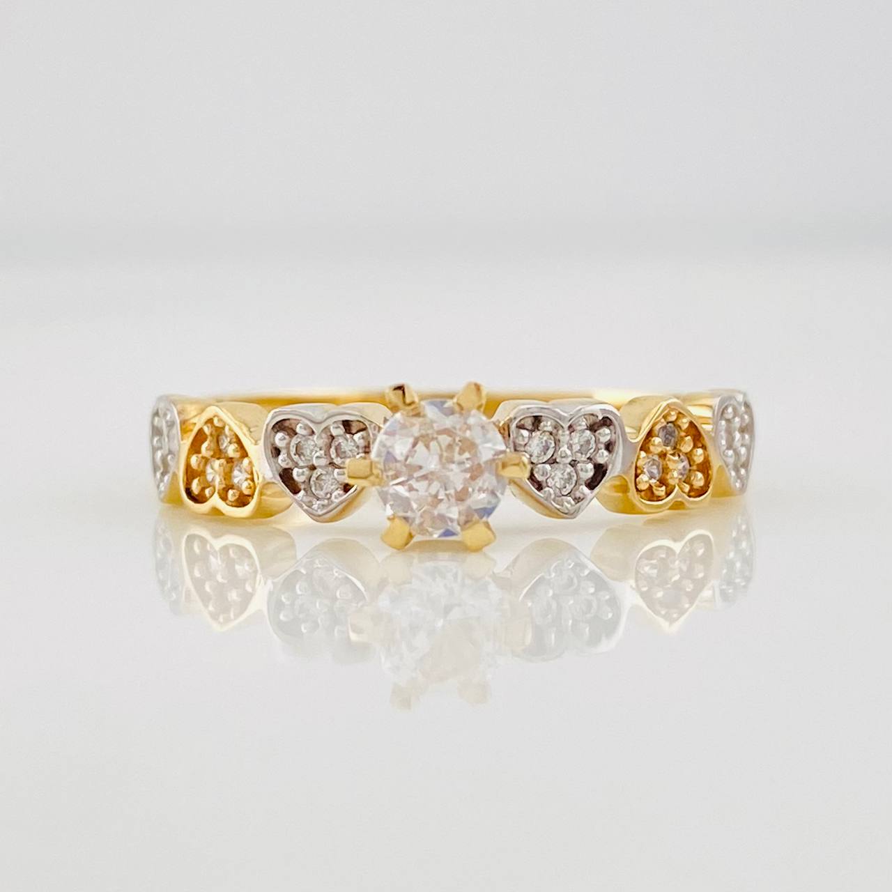 Solitaire Hearts Ring 2.3g / T7 Two-Tone Yellow White Gold 18K