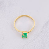 Cube Ring 4 Claws Emerald 25pts 1.5g / T6 Yellow Gold 18K