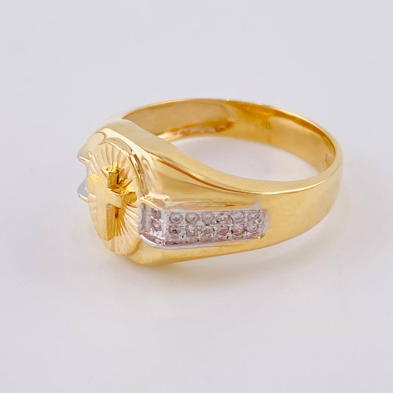 Diamond Cut Cross Ring 5.9 g / T9 Two Yellow White Gold 18K