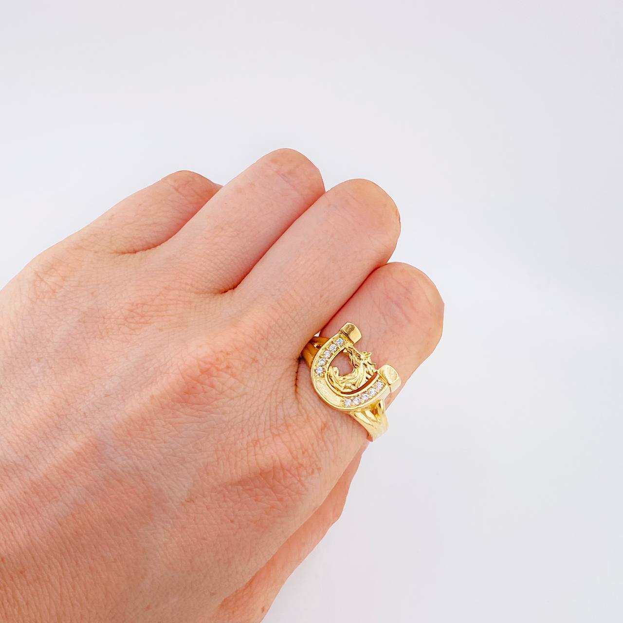 Anillo Herradura Caballo Mate 7.45 g / T11 Oro Amarillo 18K