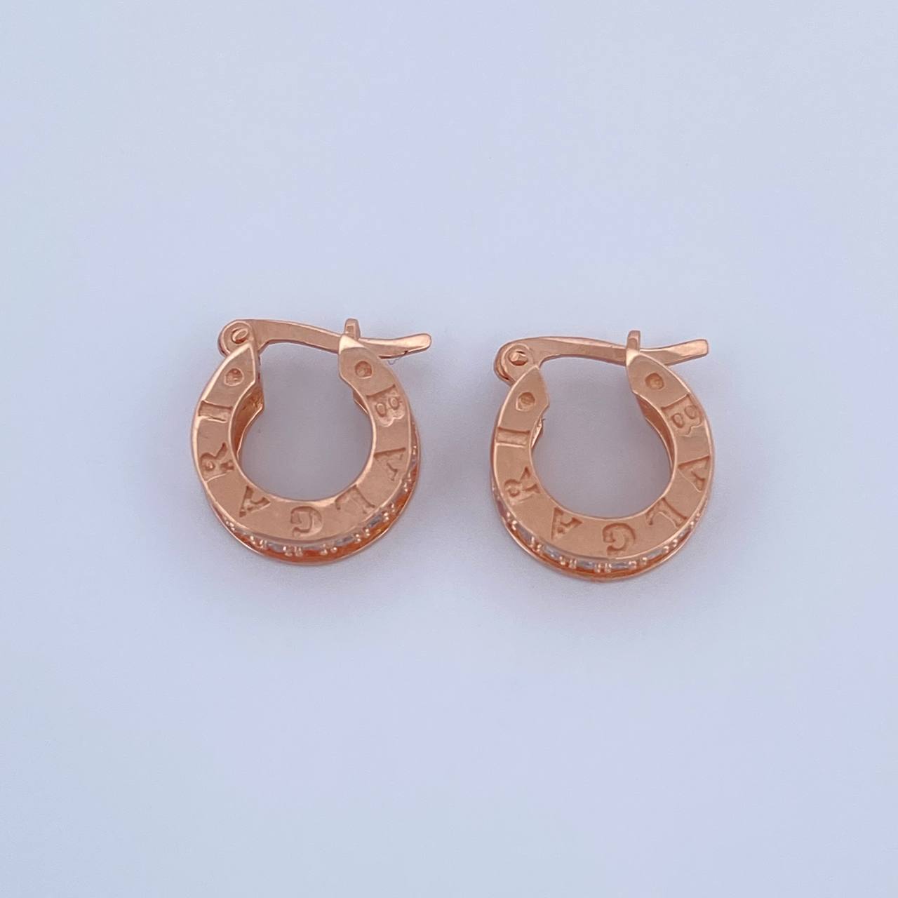 Candongas BV 4.3gr / 1.3cm / Circones Blancos Oro Rosa 18K &