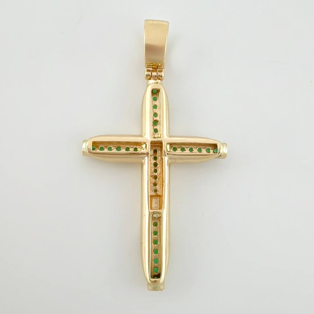 Pendant Cross Radiance Emeralds 63pts 11.6g / 2 1/4 in 18K Yellow Gold
