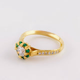 Ring Flower Hearts Emeralds 16pts Diamonds 77pts 4.4gr / T7 3/4 / 18K Yellow Gold ©
