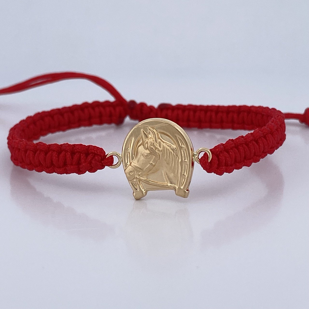 Red Horseshoe Horse Bracelet 1.2gr / 18K Gold &