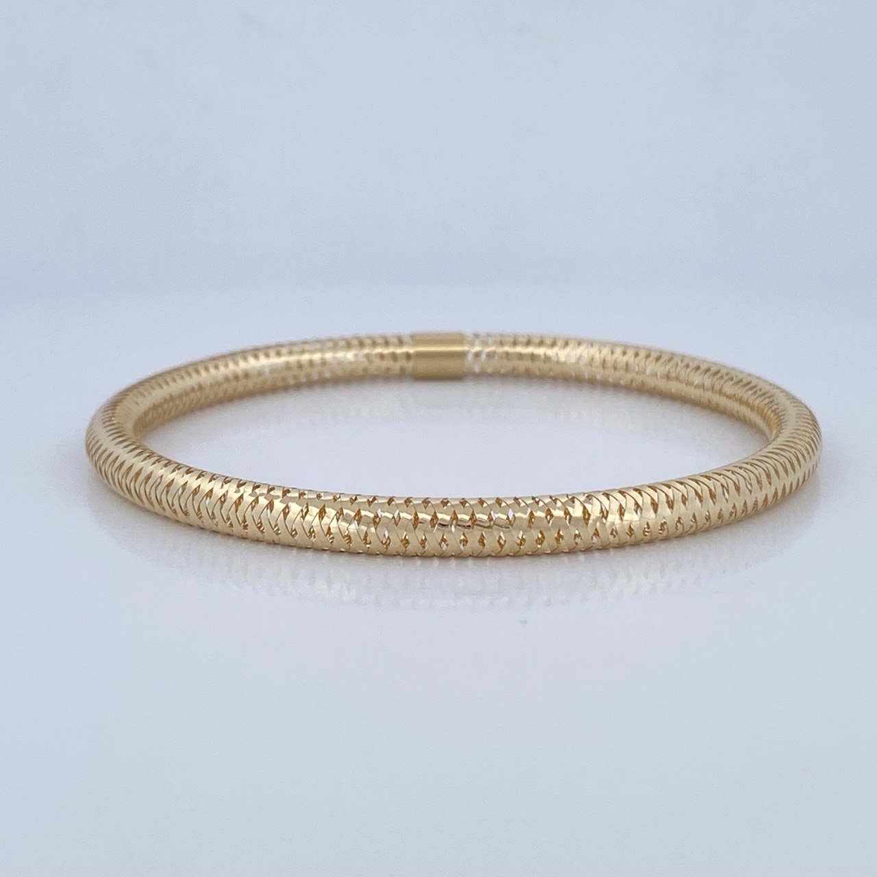 Bracelet 2.1gr / 7.5in-8.3in / +4 18K Gold $