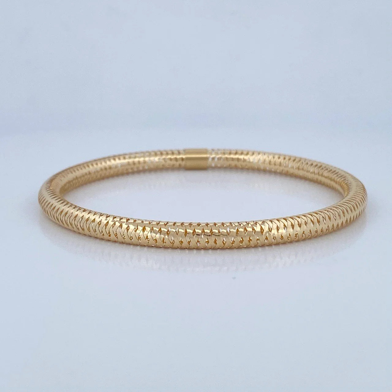 Bracelet Flex 2.15 g / 6 1/2 in / 4.15 mm Three Golds 18K