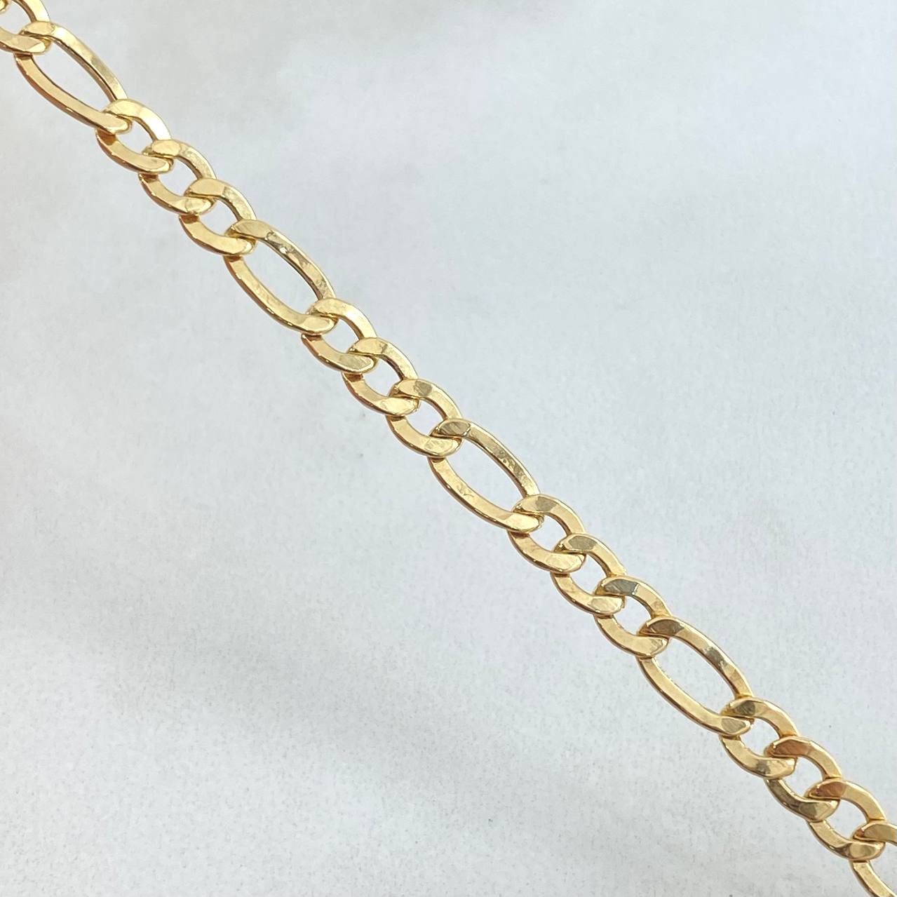 Figaro Bracelet 3.6gr / 7.9in / +0 18K Gold ©