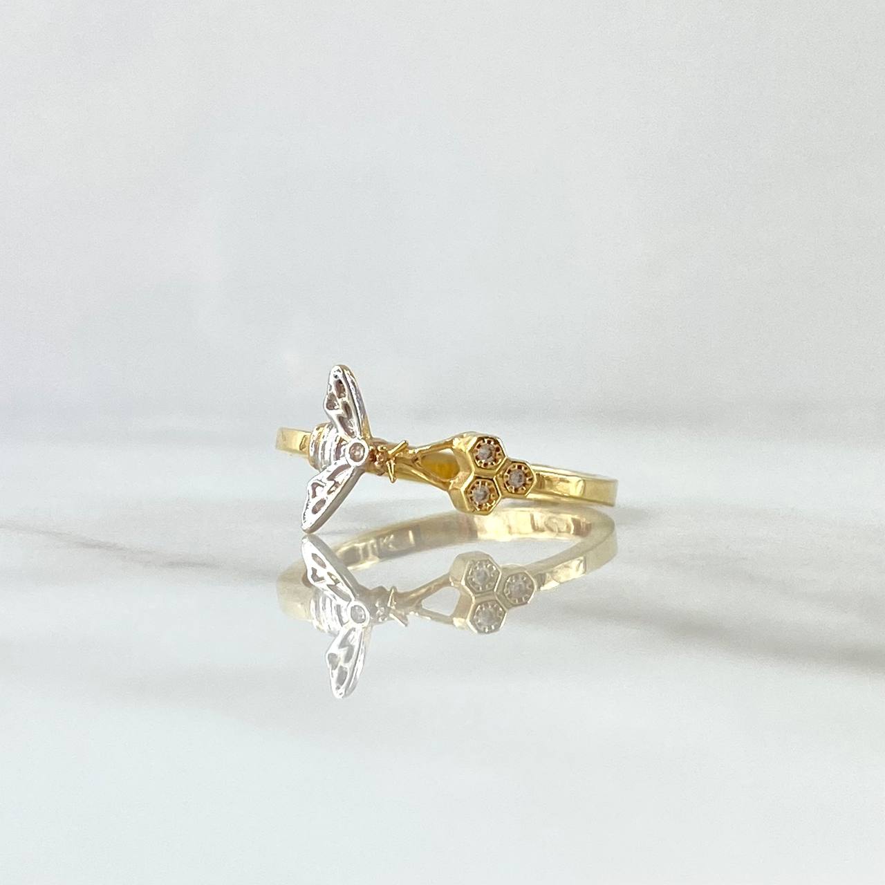 Bee Ring 1.85gr / T5 1/2 / White Zircons Two-tone Yellow and White Gold