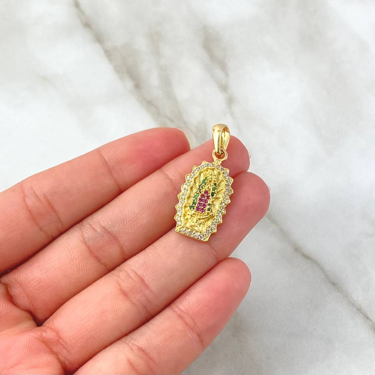 Pendant Virgin Guadalupe Double Silhouette 3.5gr / 3.1cm / White Green Fuchsia Zircons 18K Yellow Gold