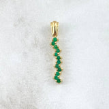 Pendant Zig Zag 2.0gr / 2.8cm 30pts Emerald Yellow Gold (Jewelry Offer)