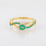 Anillo Solitario Infinito Imperial Esmeraldas 5pts 2.95gr / T7 1/4 / Oro Amarillo 18K *