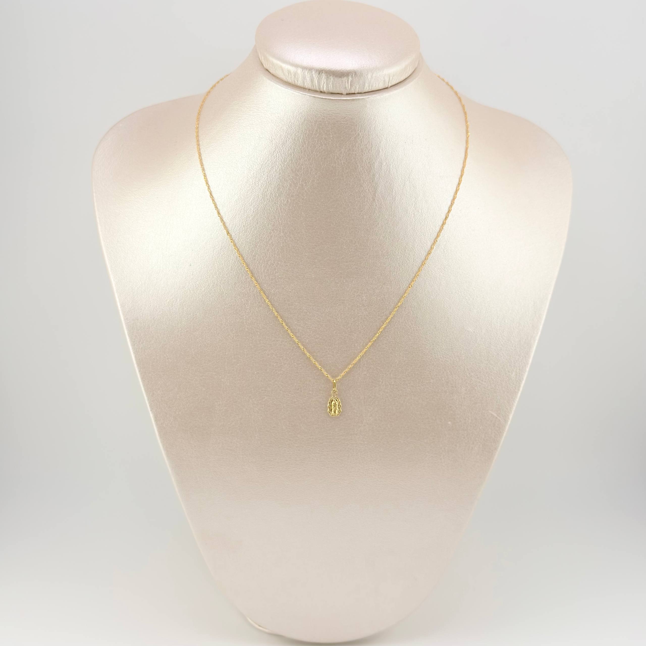 Set Cadena y Dije Singapur + Virgen Guadalupe 1.25gr / 15 3/4 in / 0.9mm Oro Amarillo 18K