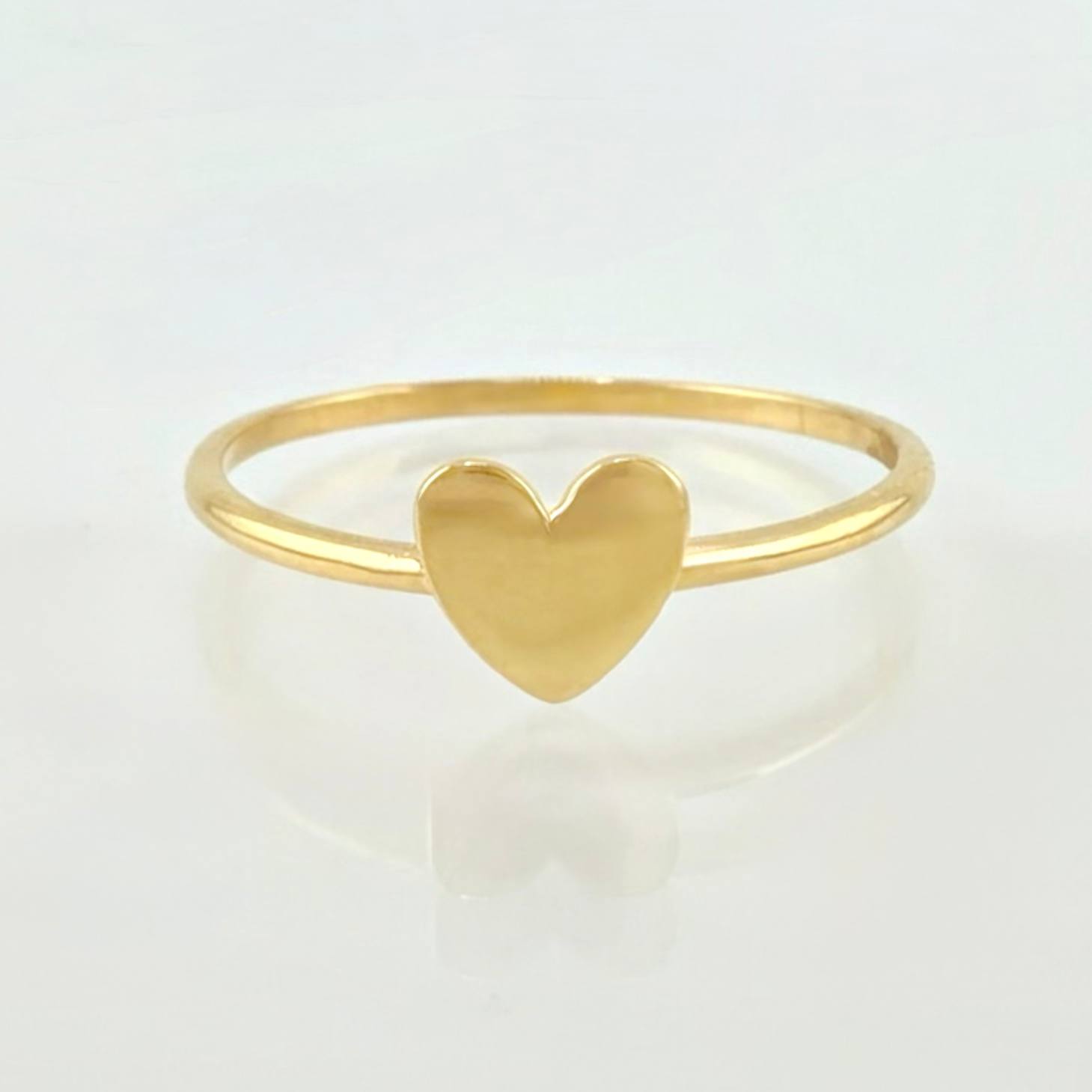 Anillo Corazon Liso 1gr / T7 / Oro Amarillo 18K ©