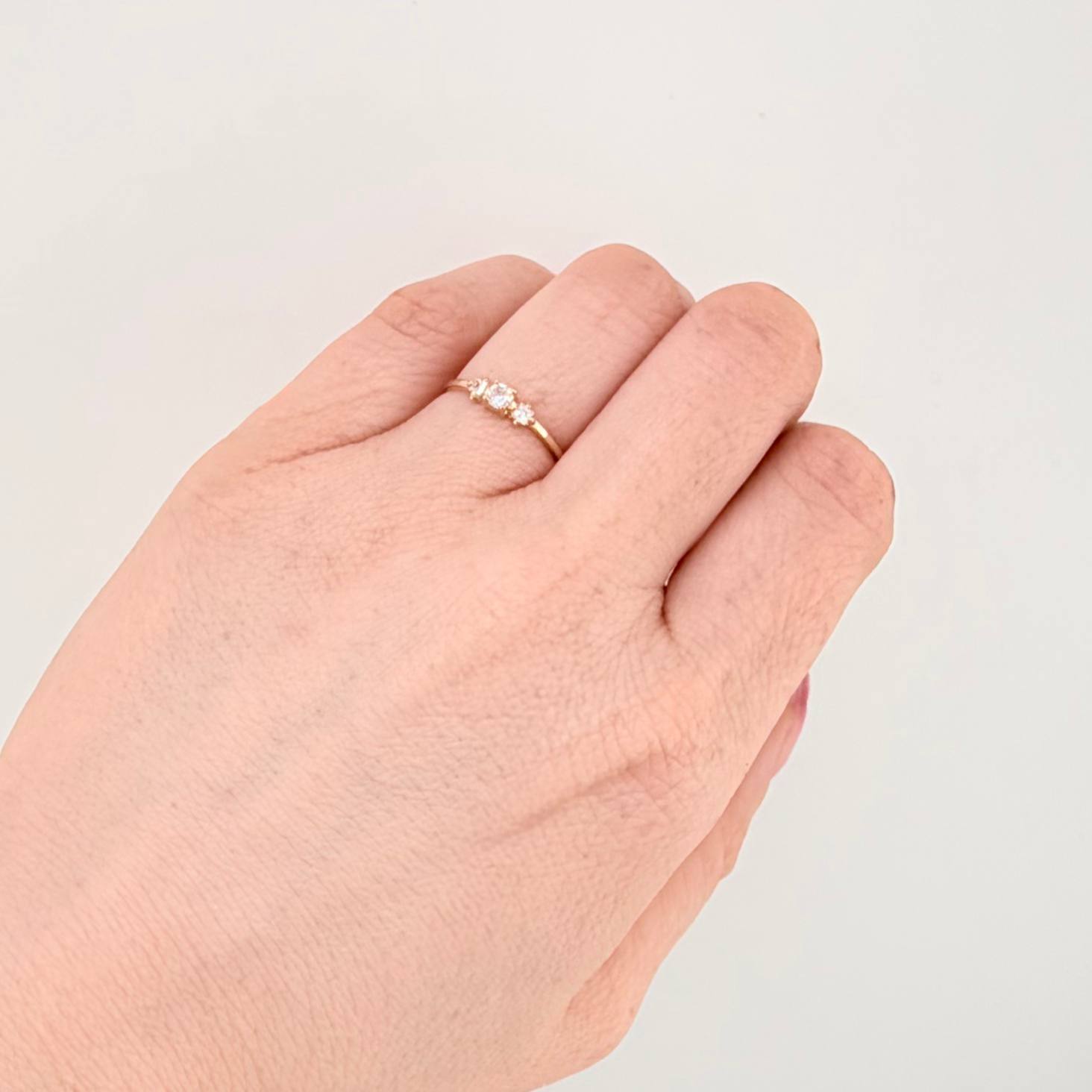 Anillo Solitario Trio 0.75gr / T6 / Oro Amarillo 18K *