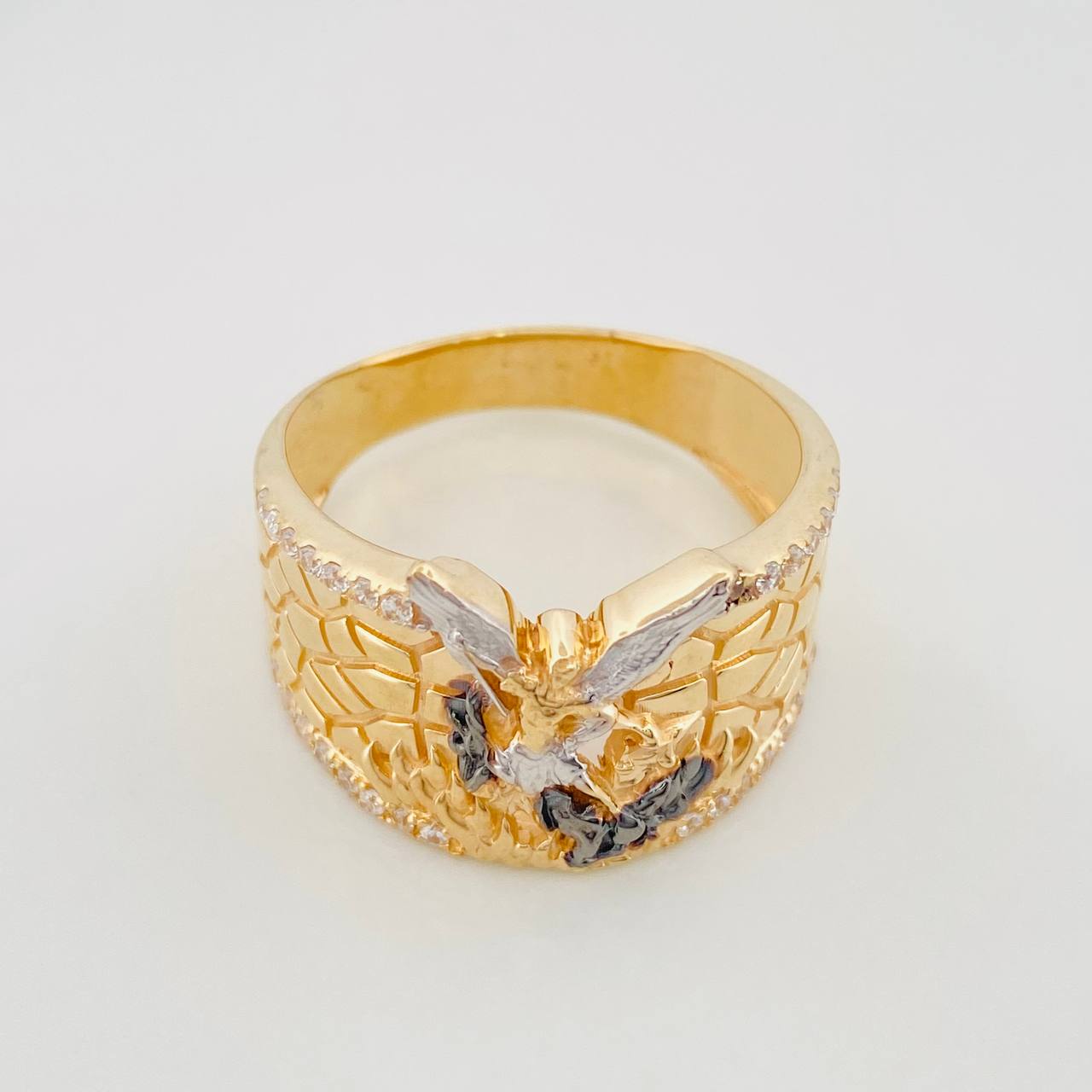 San Miguel Ring 7.85g / Size 11 Three Golds Yellow White Black 18K