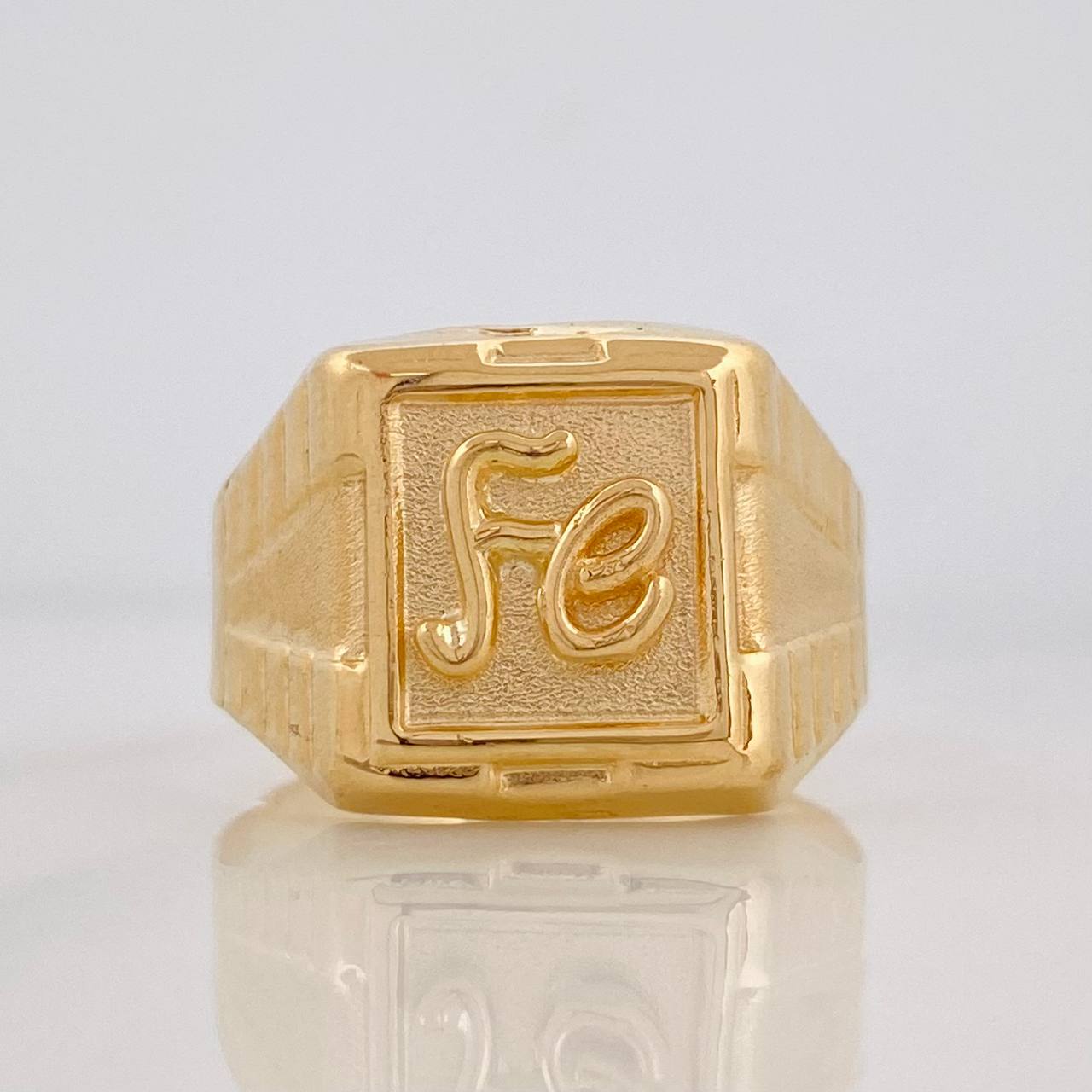Faith Ring 3.1g / T9 Yellow Gold 18K