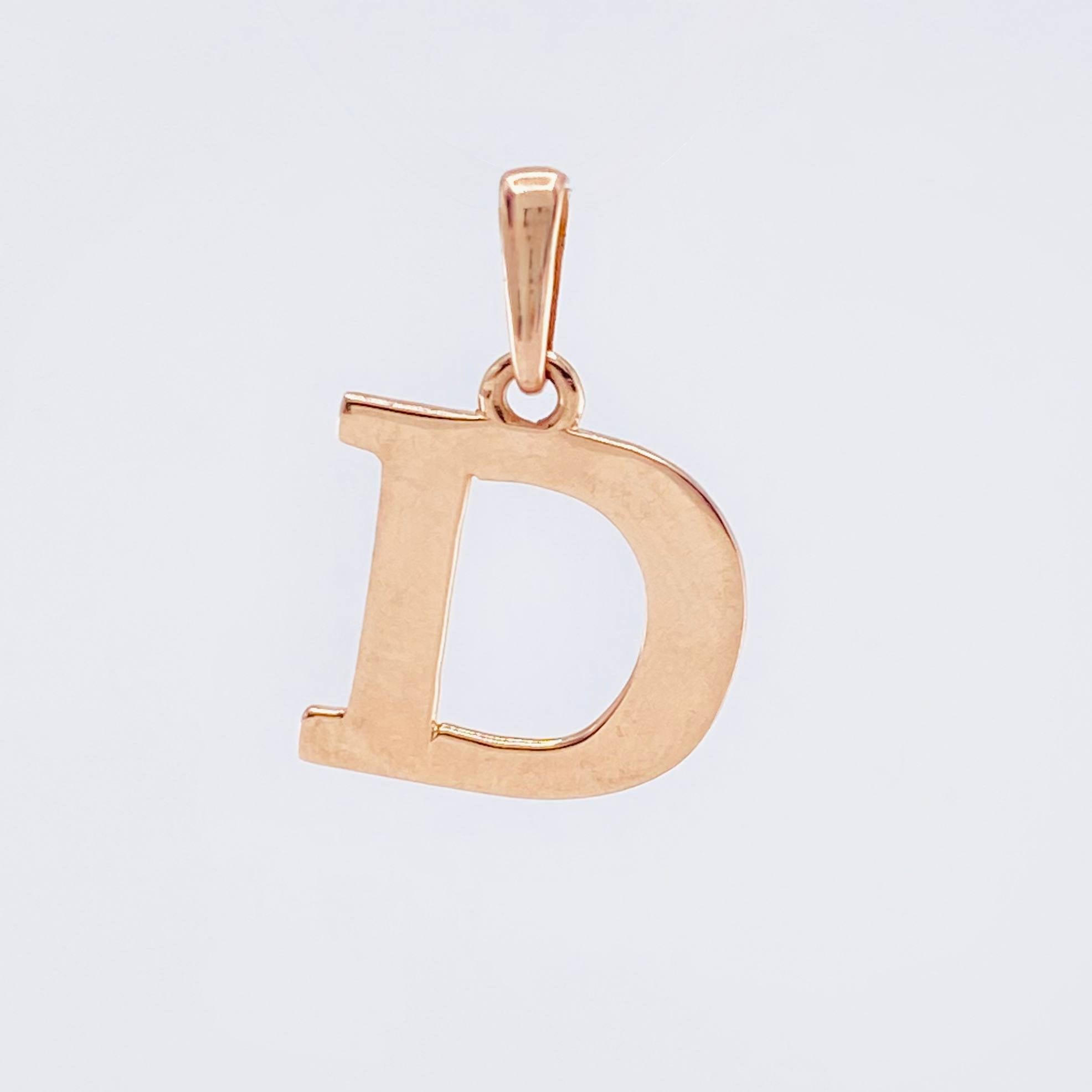 Dije Letra D 2.2gr / 3/4 in / Oro Rosa Nac.Esp. 18K