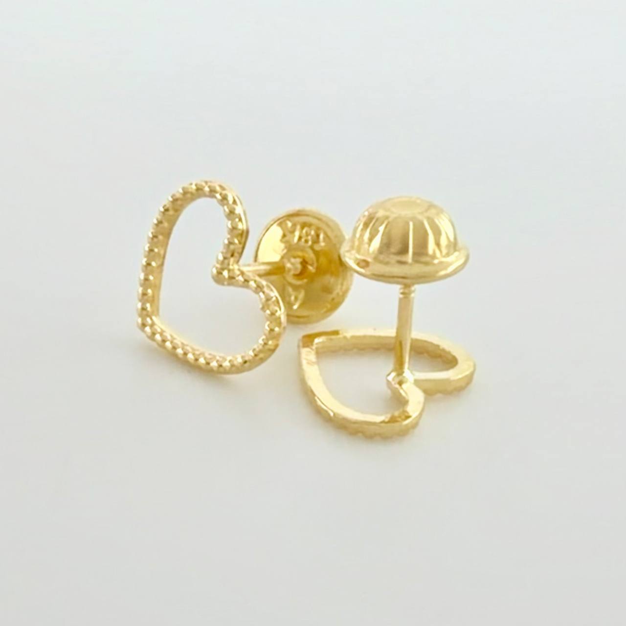 Topos Silueta Corazón Diamantado 0.85g / in / 8mm Oro Amarillo 18K