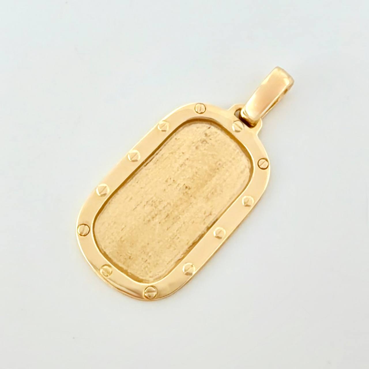 Dije Placa Marco Tornillos 15.7g / 2 1/4 in Oro Amarillo 18K