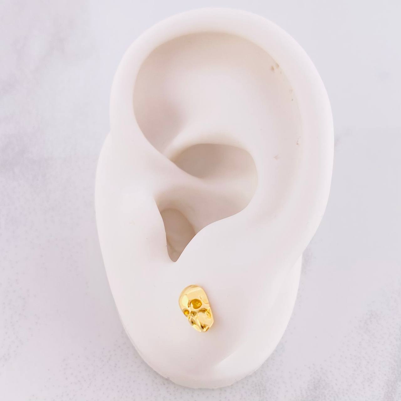 Topos Calavera 1.2g / in / 7.7mm Oro Amarillo 18K