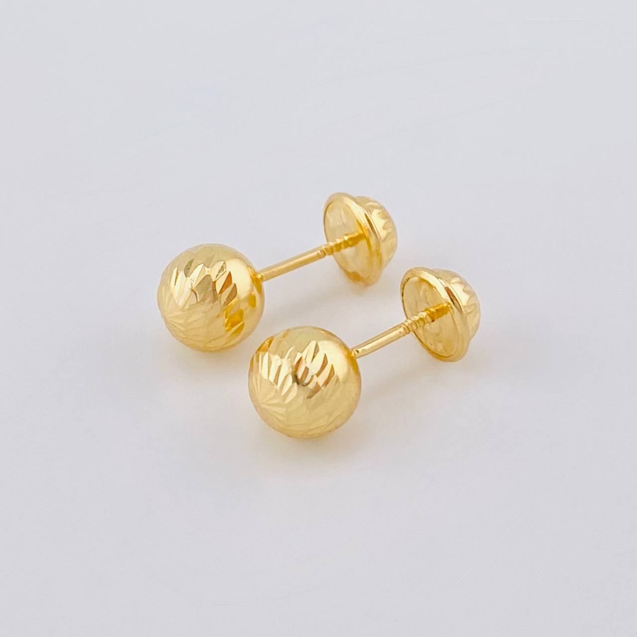 Topos Bola Diamantada 0.75 g / in / 6 mm Oro Amarillo 18K
