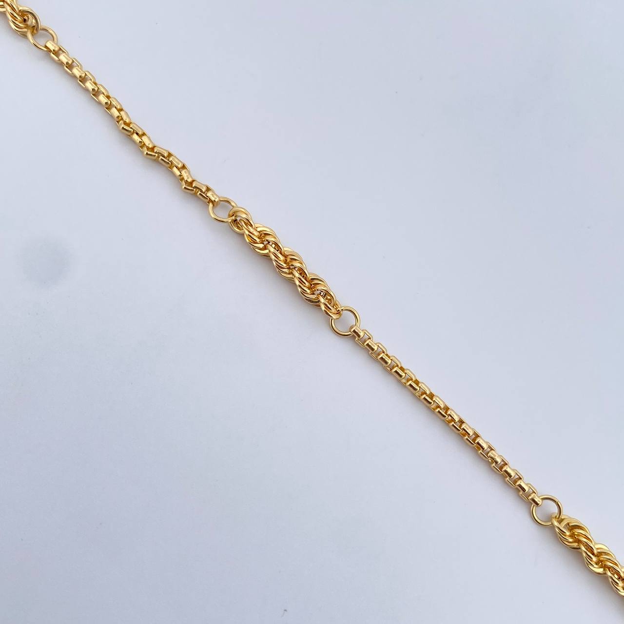Pulso Lazo Veneciana 2.4gr / 18.6cm / 3mm Oro Amarillo +3 18K &