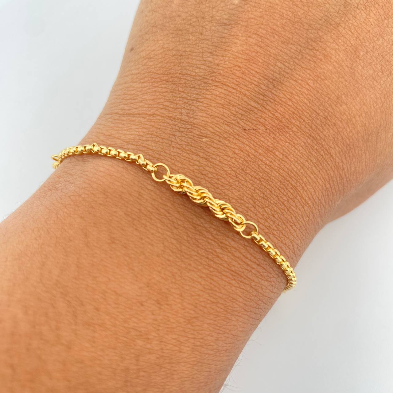 Pulso Lazo Veneciana 2.4gr / 18.6cm / 3mm Oro Amarillo +3 18K &