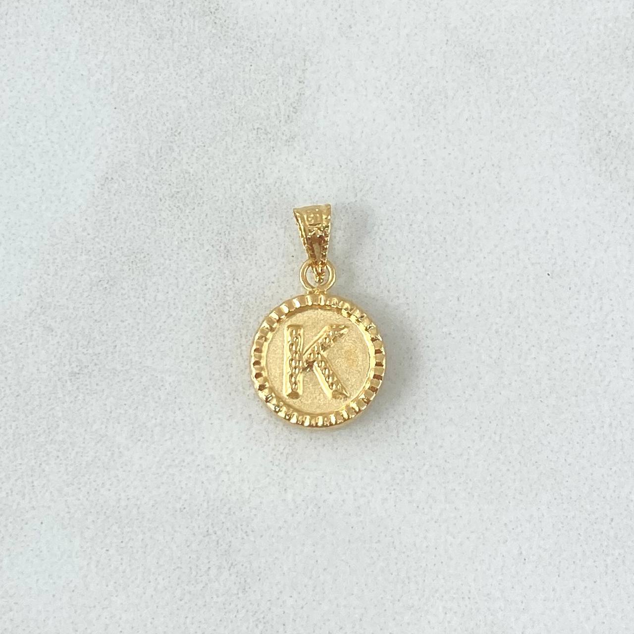 Pendant Letter K Matte 0.6gr / 1.5cm / Yellow Gold 18K Bordered Charger Circle
