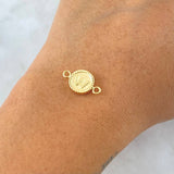 Charm Letter W Matte 0.55gr / 1.7cm-Outlined Circle 18K Yellow Gold