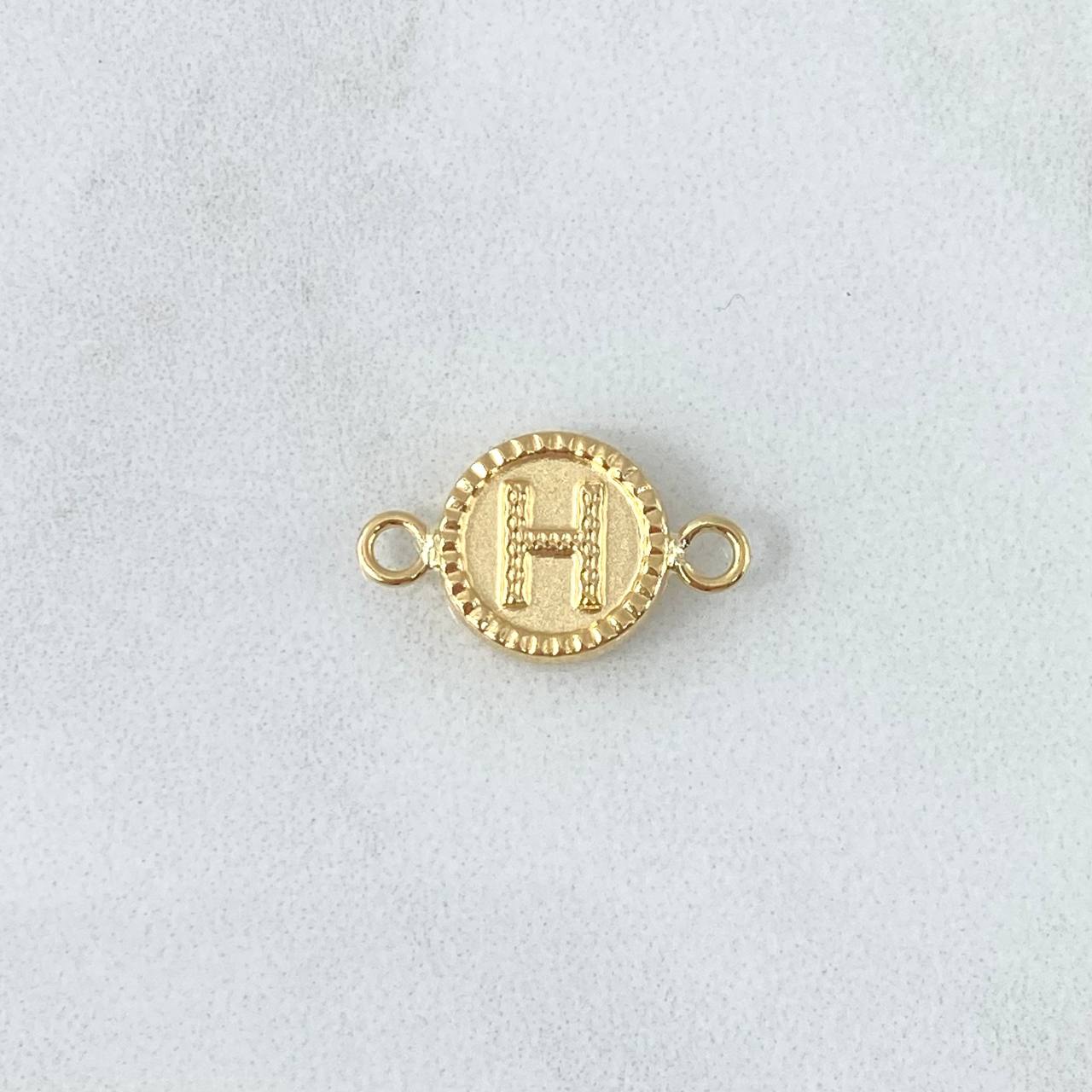 Charm Letter H Matte 0.6gr / 1.7cm / Circular Embossed Edge 18K Yellow Gold
