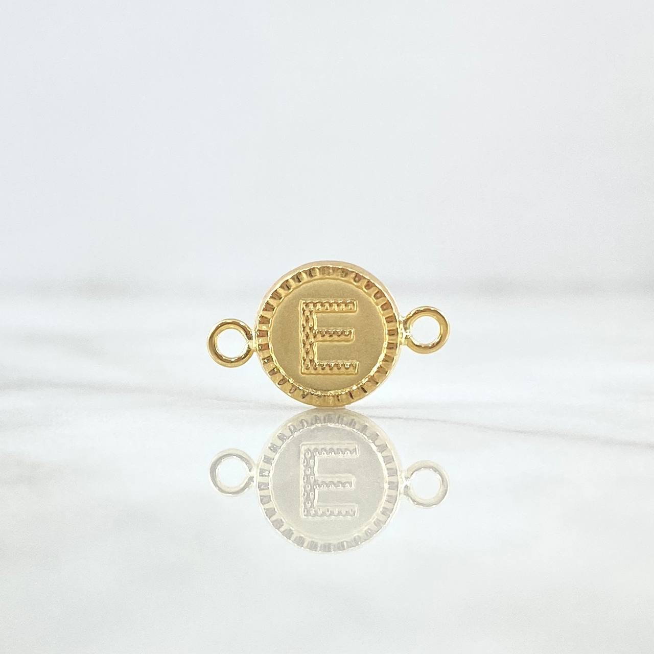 Charm Letter E Matte 0.65gr / 1cm-1.7cm / Yellow Gold 18K Bordered Circle *