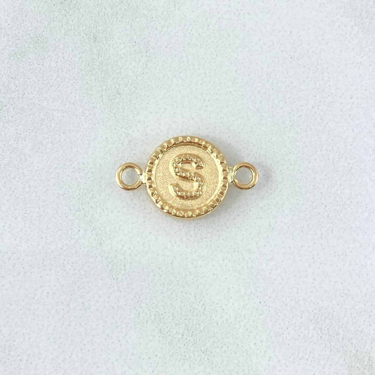 Herraje Letra S Mate 0.6gr / 1.7cm / Circulo Bordeado  Oro Amarillo 18K *