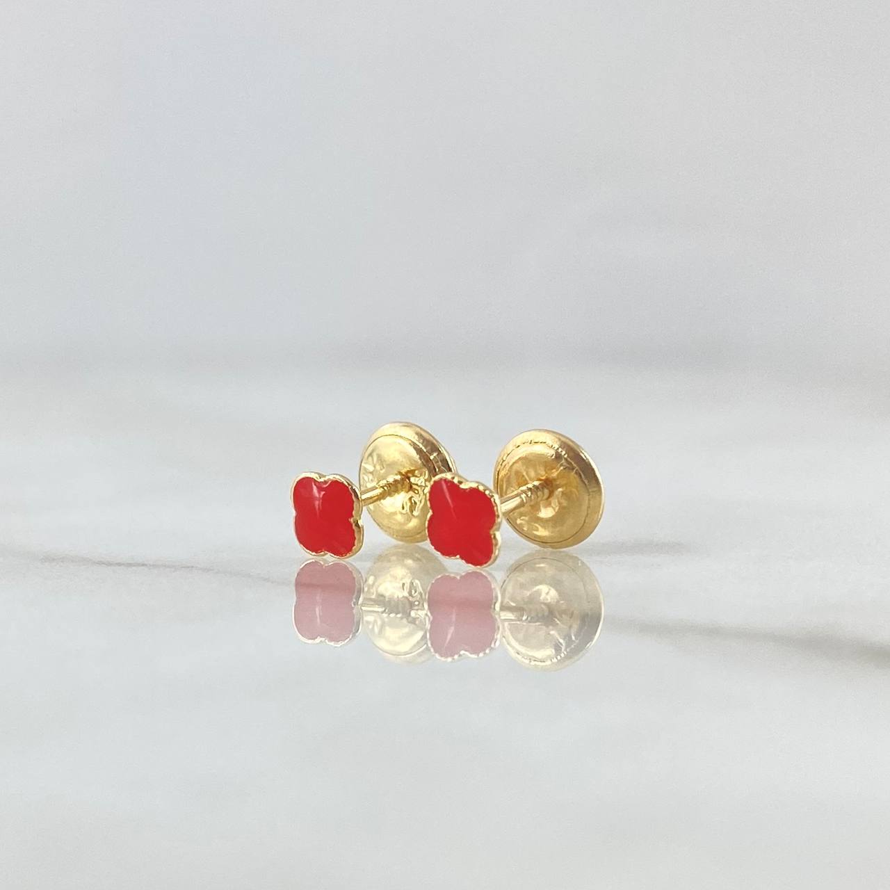 Stud Earrings Clover 0.55gr / 4mm Dotted Edge Red Resin 18K Yellow Gold