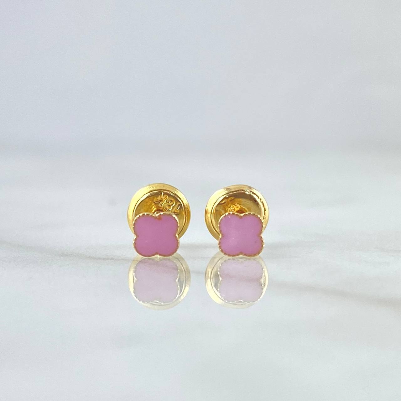 Stud Earrings Clover 0.55gr / 4mm Dotted Edge Pink Resin 18K Yellow Gold ©