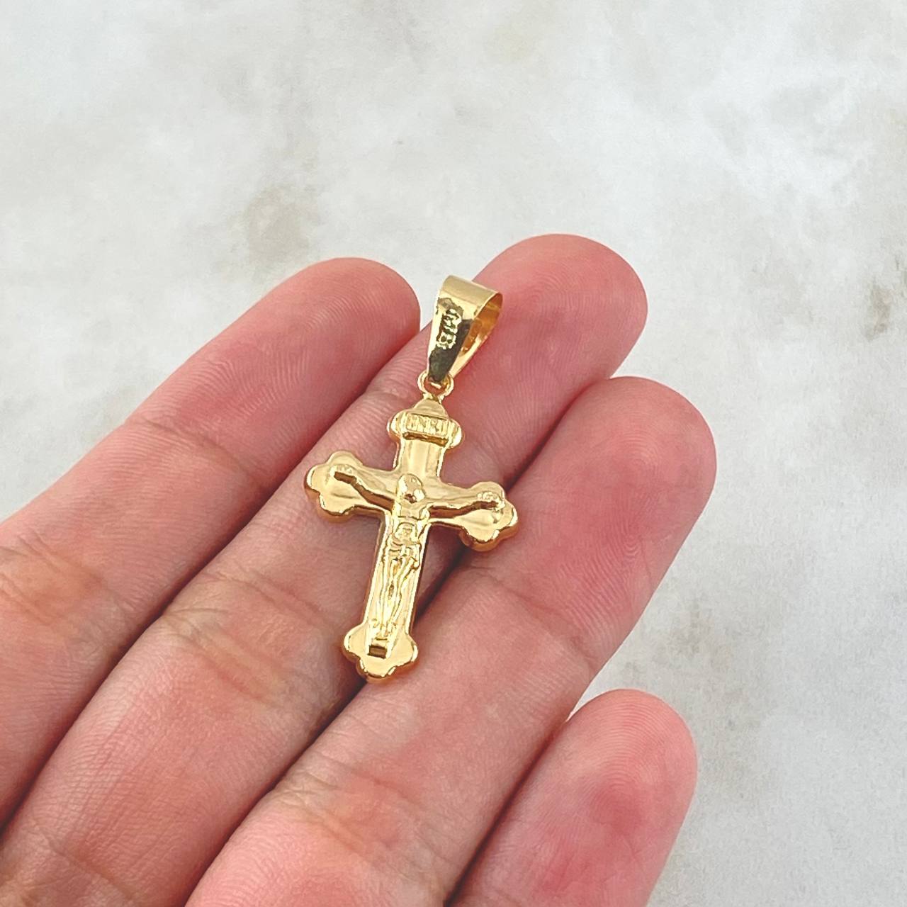 Pendant Cross Christ Three Points 1.4gr / 3.5cm / Polished 18K Yellow Gold