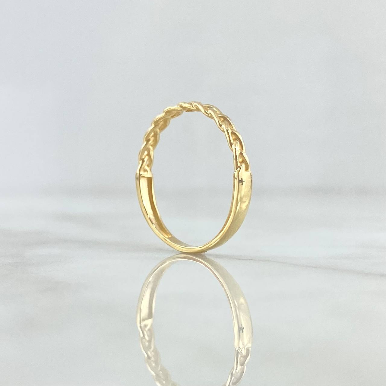 Anillo Trenzado 1.35gr / T4 3/4 / Liso Oro Amarillo 18K *
