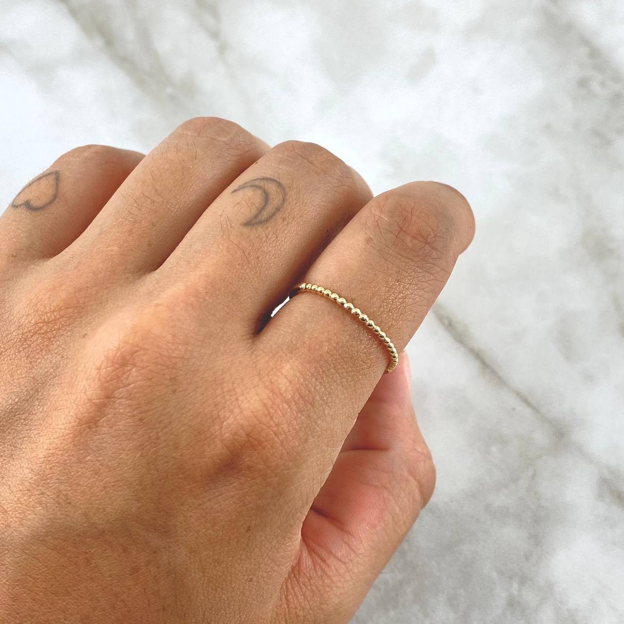Anillo Mitad Esferas 1.15gr / T6 1/4 / Liso Oro Amarillo 18K