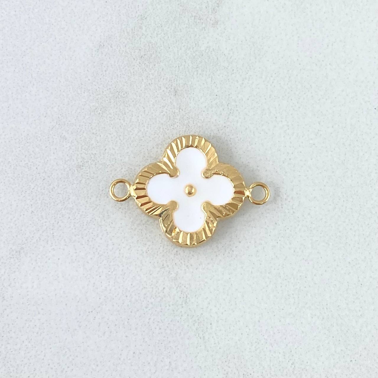 Charm Clover VCyA 0.95gr / 2cm / Diamond Cut White Resin 18K Yellow Gold *