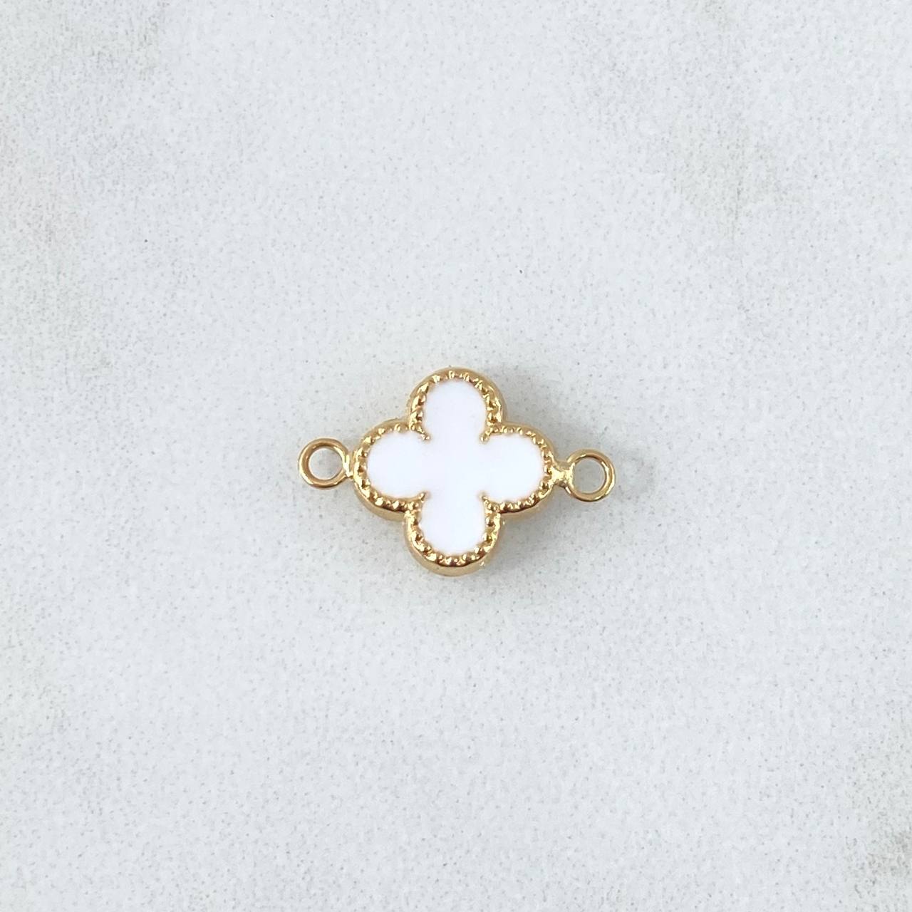 Herraje Trebol VCyA 0.55gr / 1.5cm / Borde Punteado Resina Blanca Oro Amarillo 18K ©