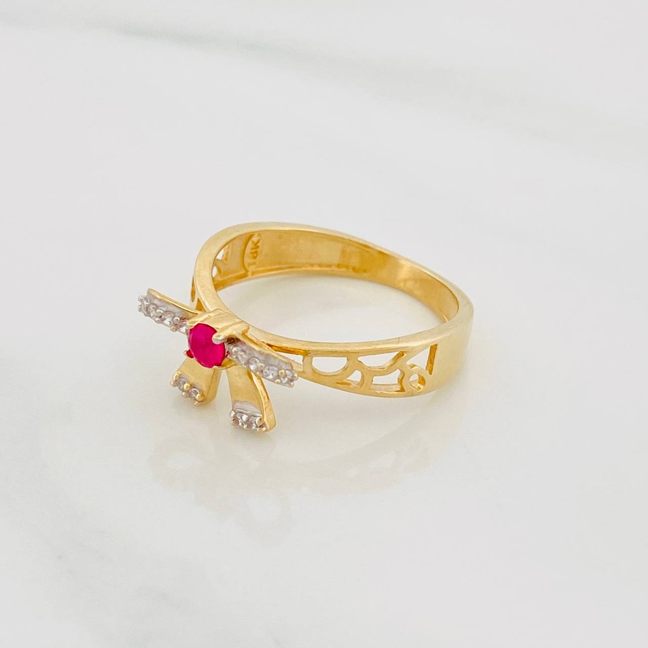 Anillo Moño 3.1g / T7 Dos Oros Amarillo Blanco 18K