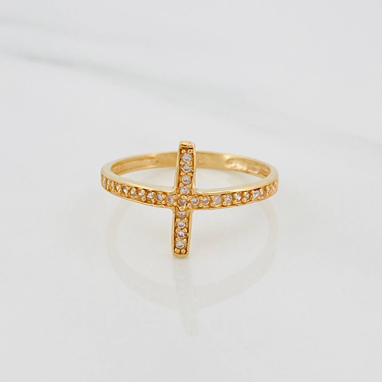 Anillo Cruz 1.75g / T7 1/2 Oro Amarillo 18K