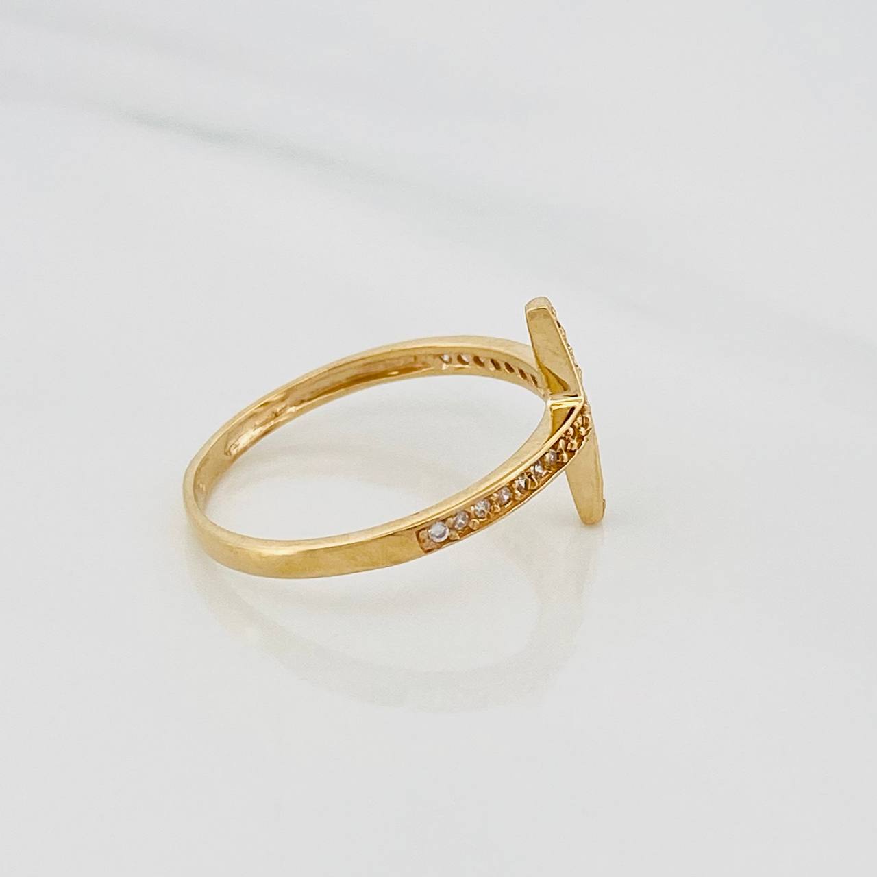Anillo Cruz 1.75g / T7 1/2 Oro Amarillo 18K
