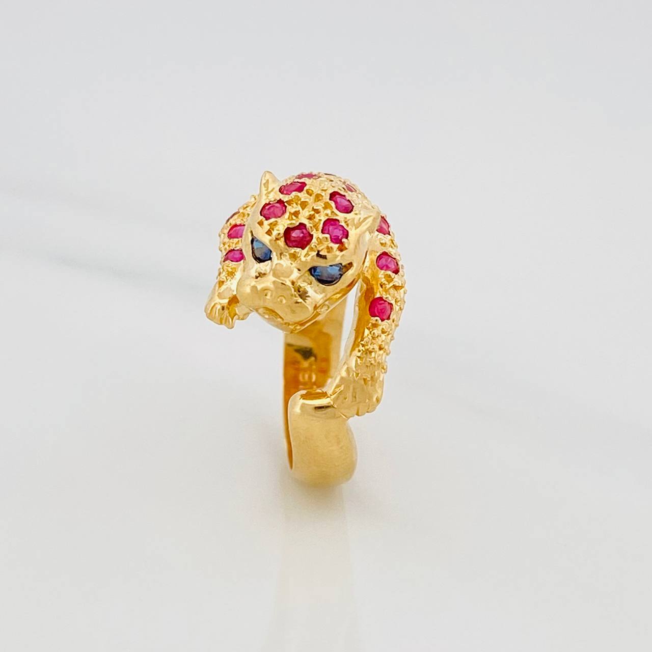 Anillo Pantera 4.6g / T5 1/4 Oro Amarillo 18K