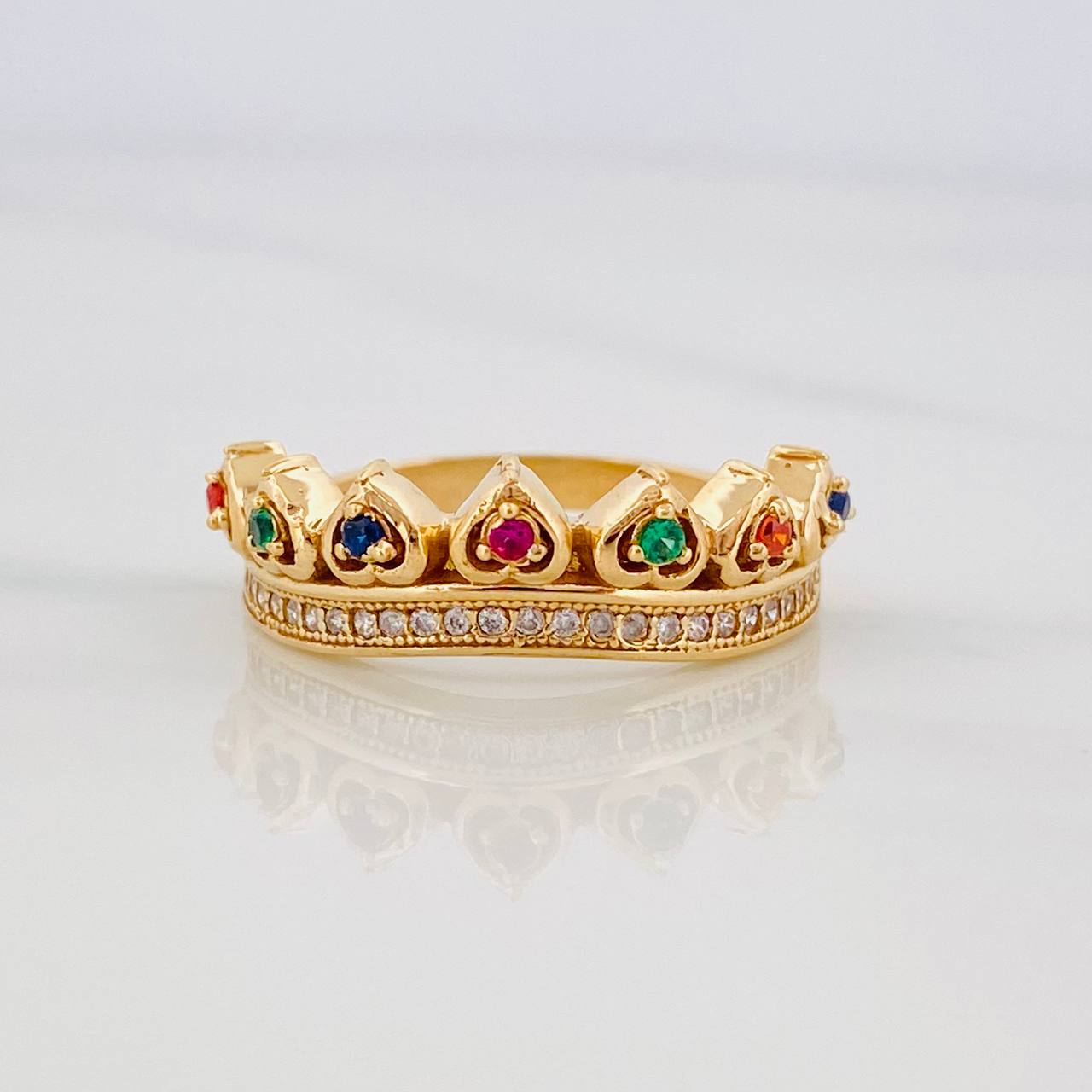 Anillo Tiara Corazones 4.2g / T6 3/4 Oro Amarillo 18K