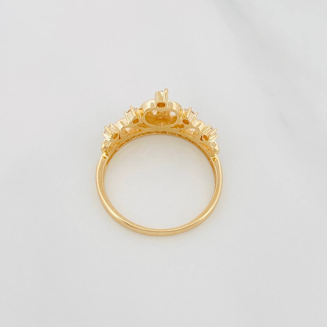 Anillo Corona 15's 2.7g / T6 3/4 Dos Oros Amarillo Blanco 18K